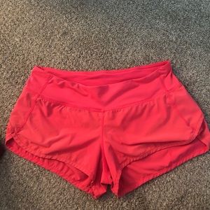 LULULEMON speed up short 2.5” inseam 4 way stretch